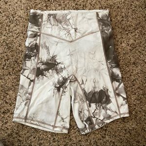 Balance Athletica Oasis Rider Shorts